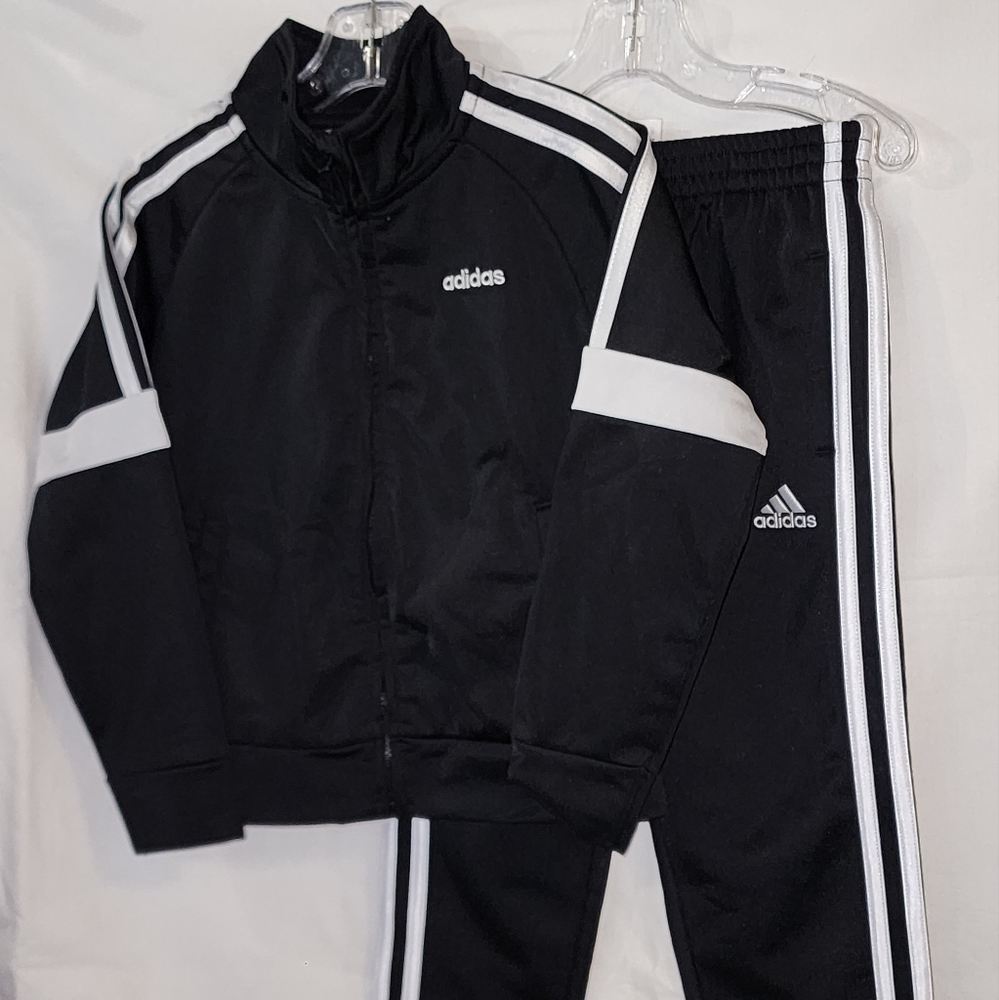 Adidas Boys Jogging Suit
